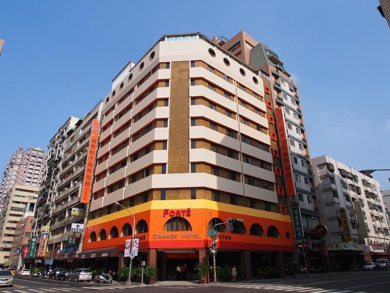 Orange Hotel - Liouhe, Kaohsiung Каосюн Екстериор снимка